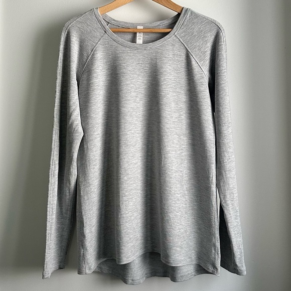 lululemon athletica Tops - lululemon emerald long sleeve *modal